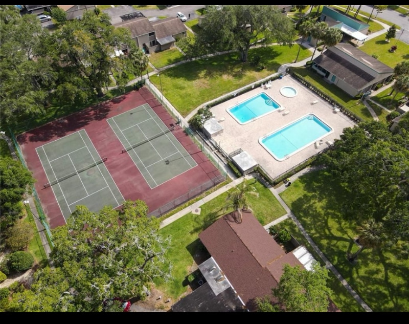 Building Photo - 8001 Hibiscus Dr