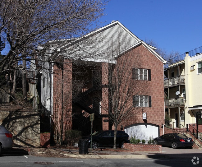Building Photo - Christiana House