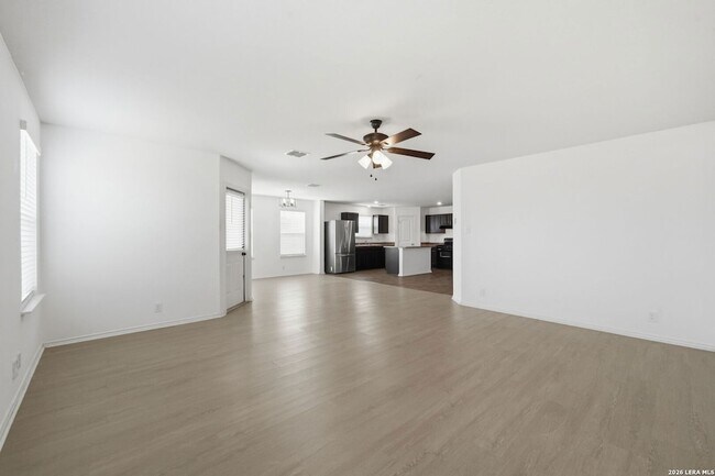 Building Photo - 6418 Dynamic Sound