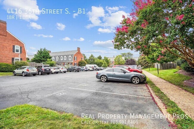 Building Photo - 4416 36th St S
