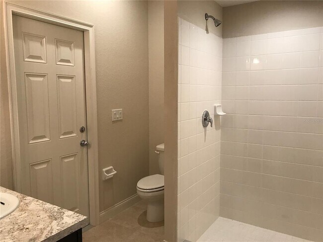 Building Photo - 3338 Pearly Dr