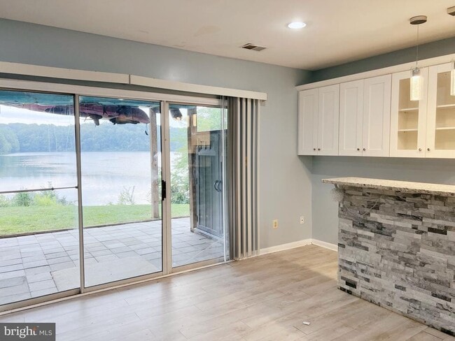 Building Photo - 20148 Timber Oak Ln