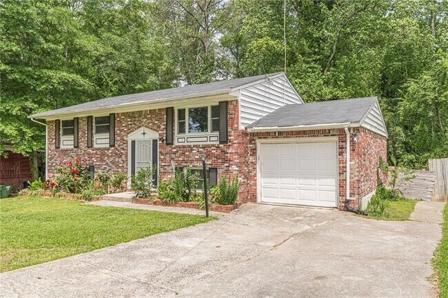 Building Photo - 1435 Cedar Creek Ln