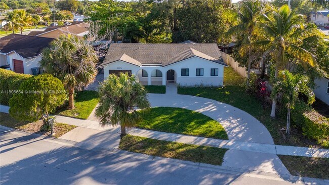 Building Photo - 22274 SW 61st Ave