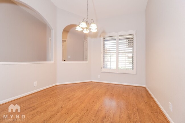 Building Photo - 10257 W Pasadena Ave