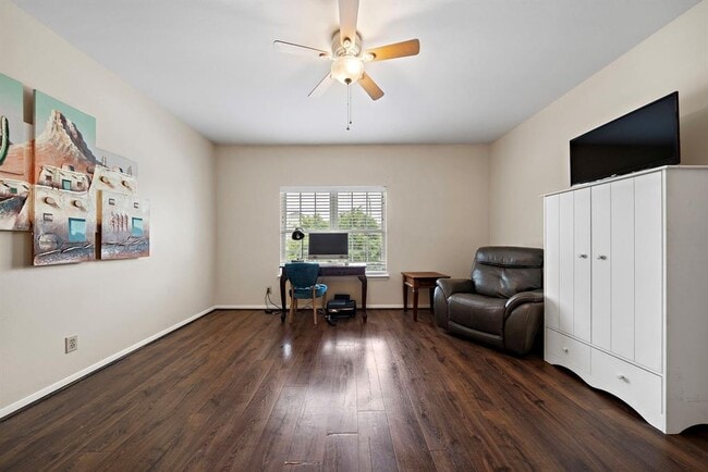 Building Photo - 7382 Regency Square Ct