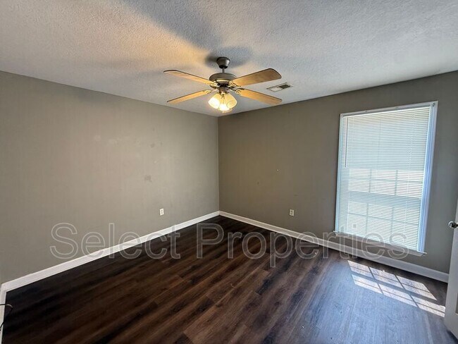Building Photo - 3808 Griffin St