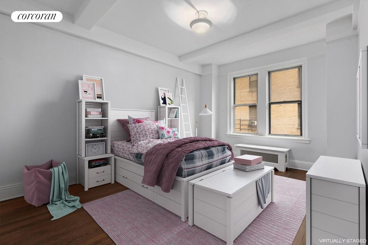 Building Photo - 245 W 107th St
