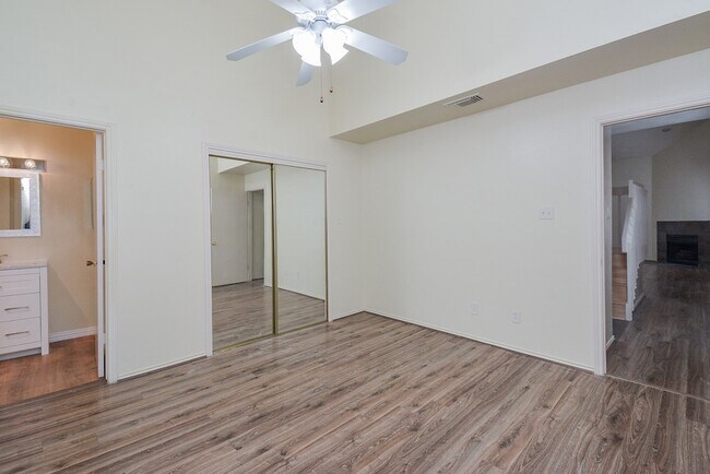 Building Photo - 2023 Gentryside Dr