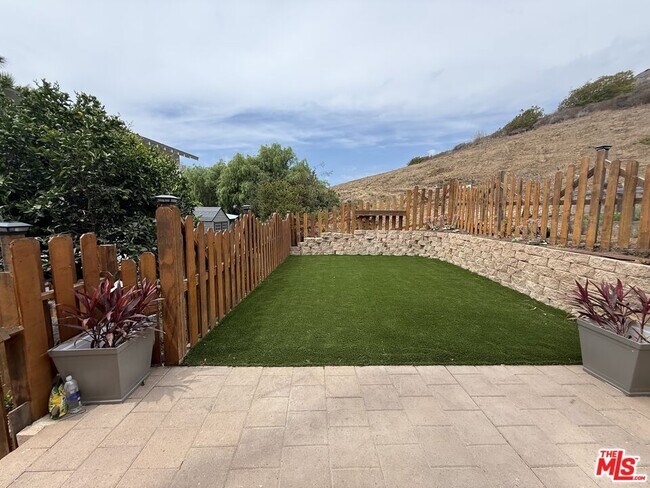 Building Photo - 31577 Pacific Coast Hwy