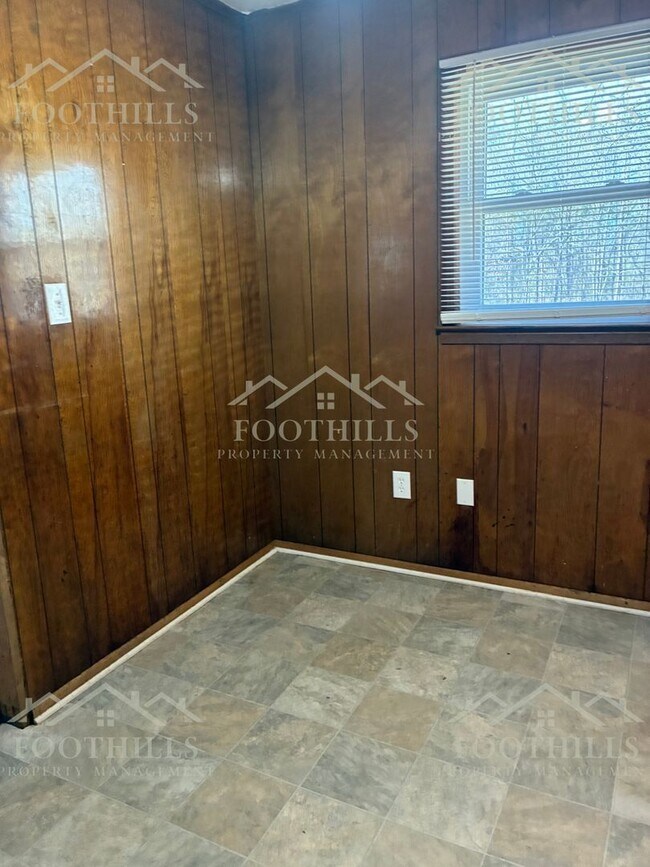 Building Photo - 136 Muirhead Rd