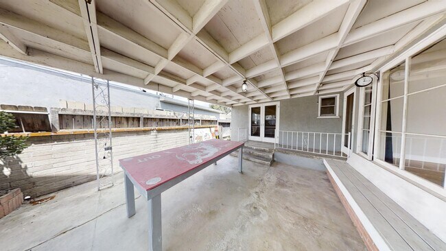 Building Photo - 6126 Dorothy Dr