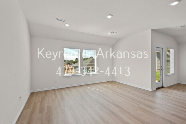 Building Photo - Beautiful, Brand New 4/2 in Gentry!