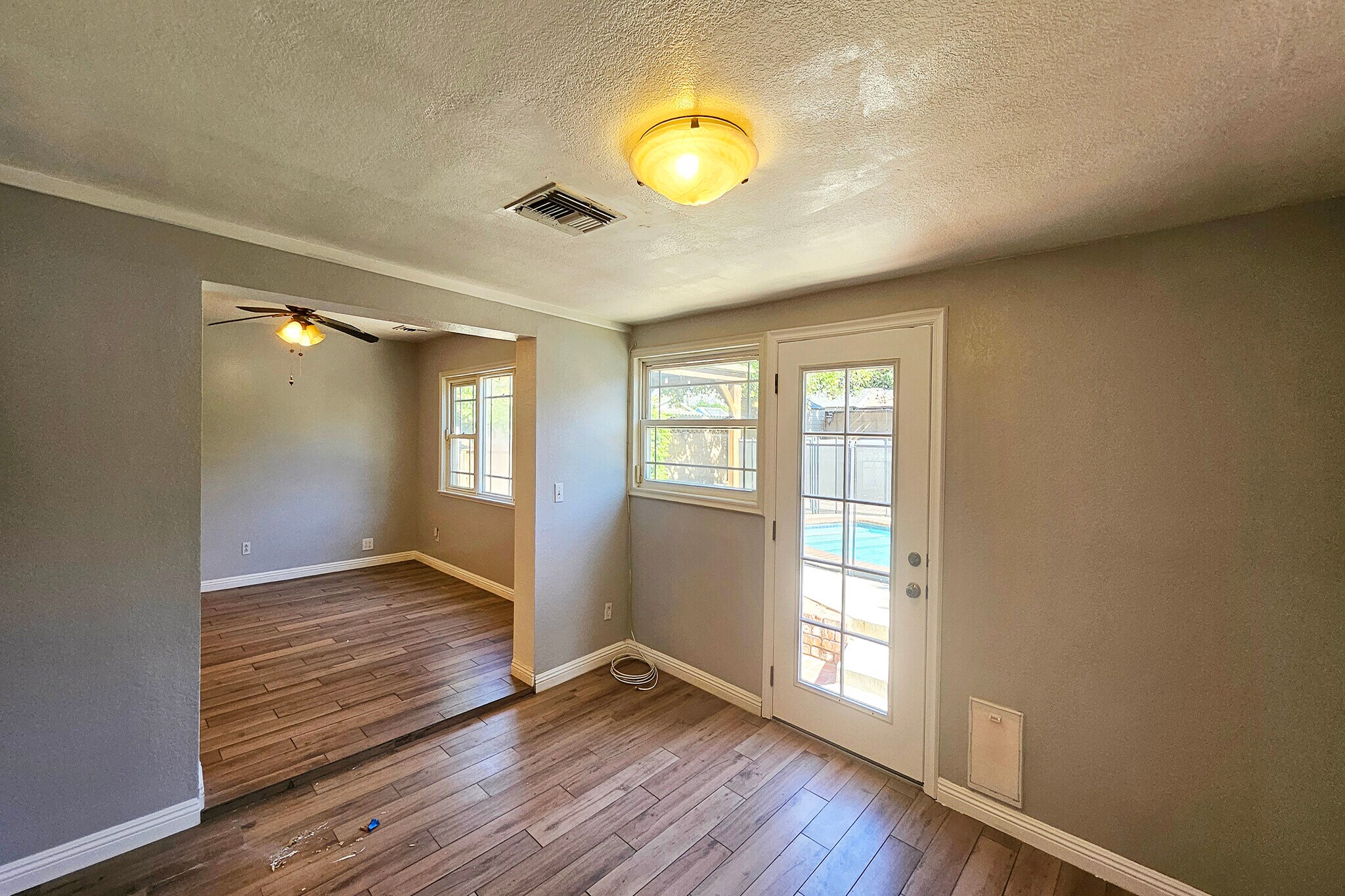 Building Photo - 22957 Stagg St