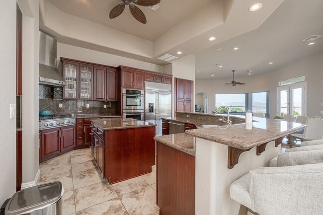 Building Photo - 1362 Pioneer Trail