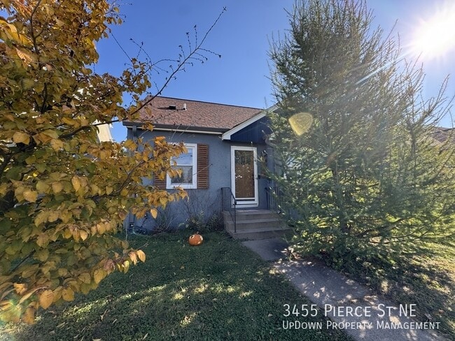 Building Photo - 3455 Pierce St NE