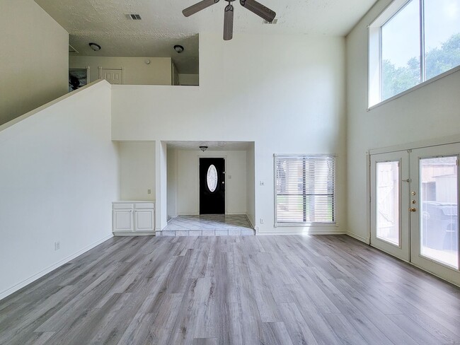 Building Photo - Welcome to this beautiful 2 story, 4 bedro...