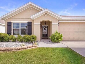 Building Photo - 8574 Triumph Cir