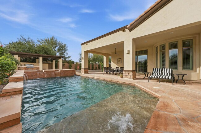 Building Photo - 6570 S Bogle Ave