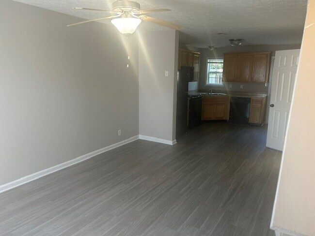 Building Photo - 822 Oak Arbor Ct