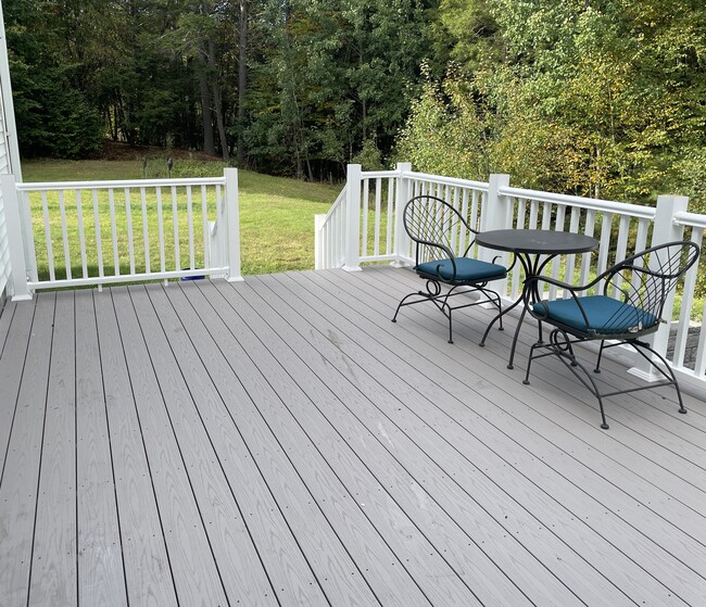 Building Photo - 64 Hamilton Dr