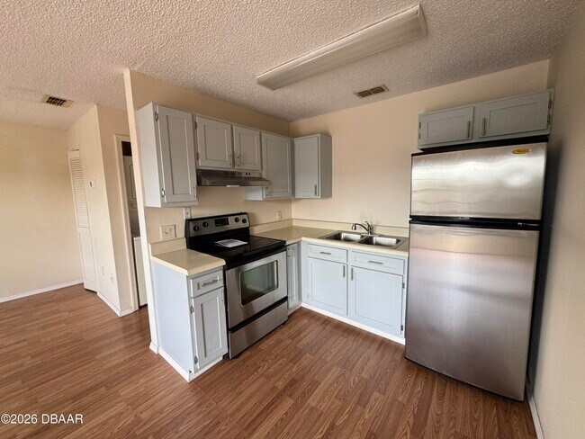 Building Photo - 1290 9th St