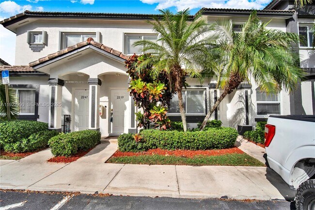 Building Photo - 2239 SE 23rd Ave