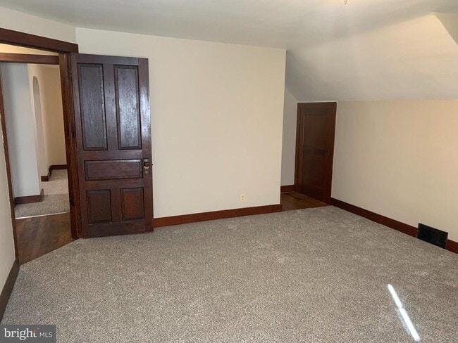 Building Photo - 15045 Molly Pitcher Hwy