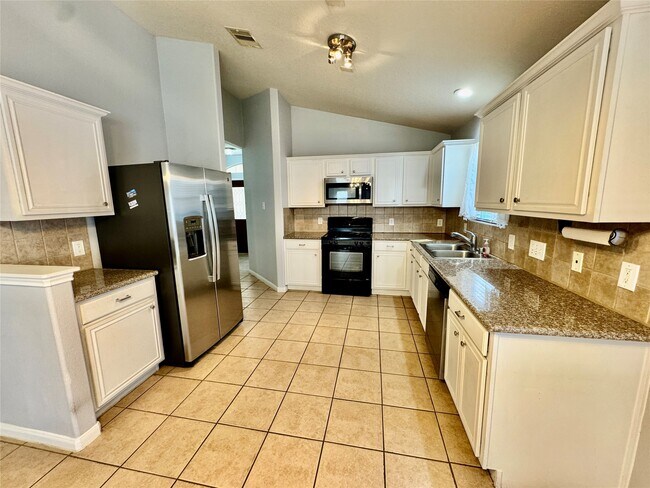 Building Photo - 2642 Sable Ridge Ln