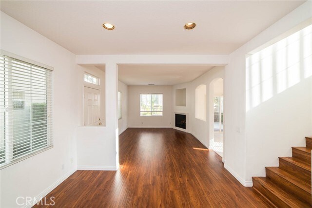 Building Photo - 124 Cherrybrook Ln
