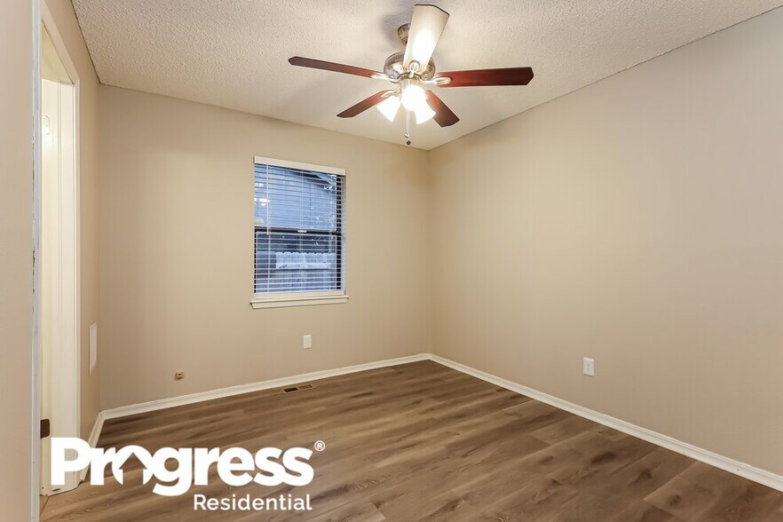 Building Photo - 801 NW 139th St