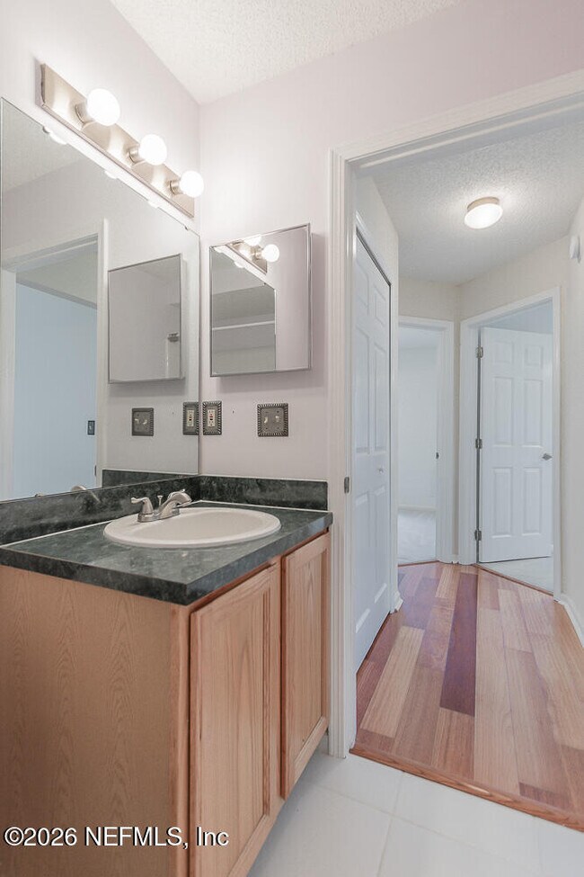 Building Photo - 2645 Cobblestone Forest Dr