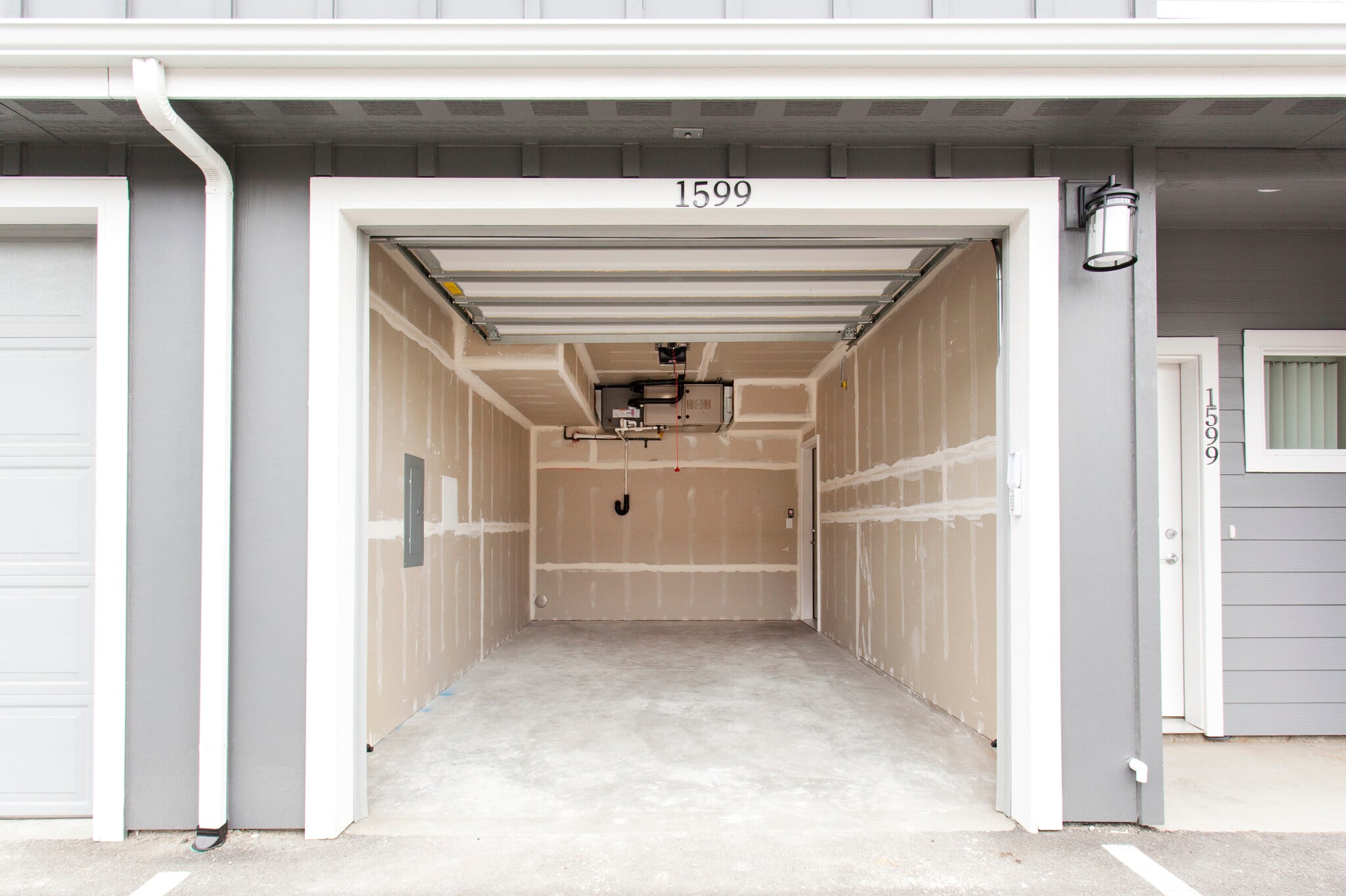 Building Photo - 42 Lopseed Ln