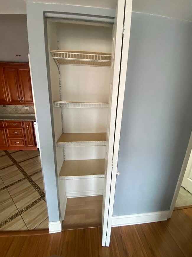 Building Photo - 9708 Nottingham Ave