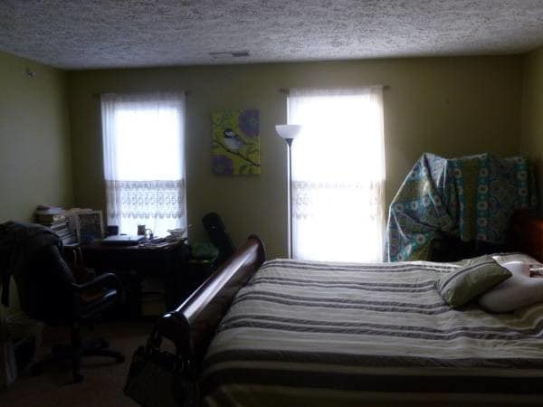 Building Photo - 5610 Avonshire Pl