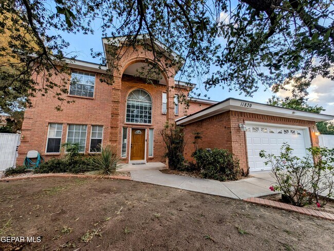 Primary Photo - 11820 Pueblo Seguro Way
