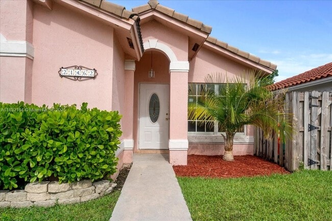 Building Photo - 21462 SW 88th Pl