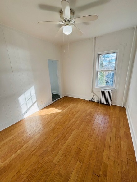 Building Photo - 420 Littleworth Ln