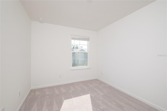 Building Photo - 704 NW 126th Terrace