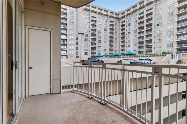 Building Photo - 3225 Turtle Creek Blvd
