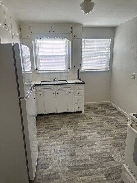 Building Photo - 2734 Gunckel Blvd
