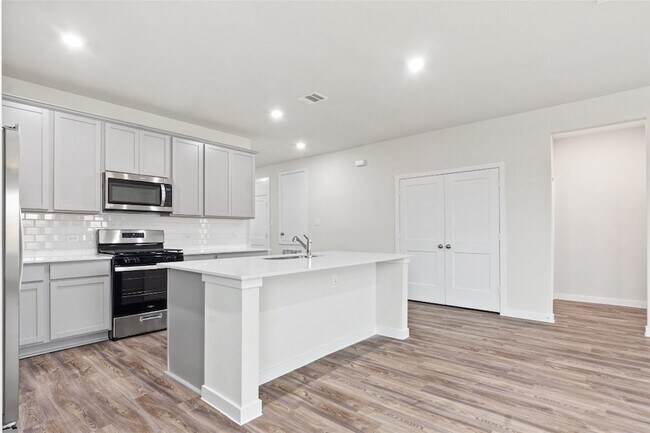 Building Photo - 30223 Fledged Wing Dr