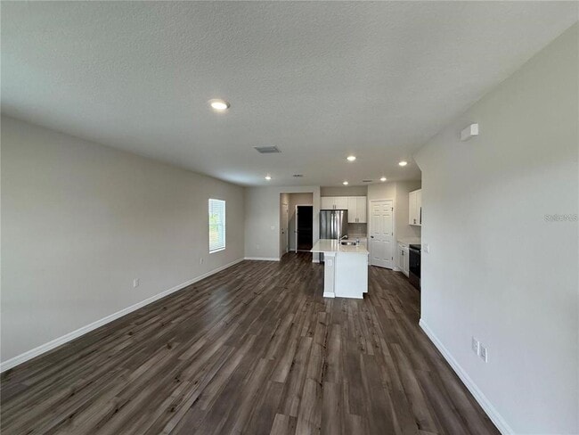 Building Photo - 3867 King Hill Dr