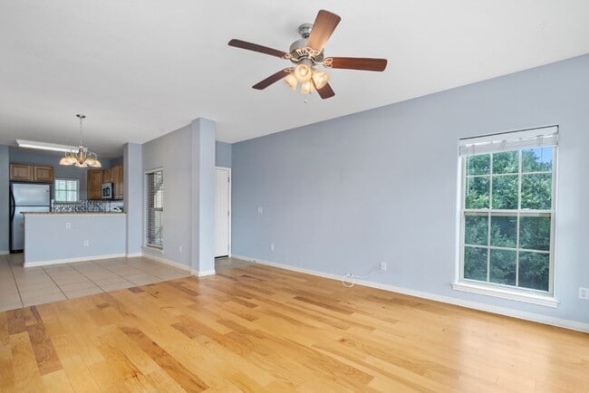 Building Photo - 6810 Deatonhill Dr
