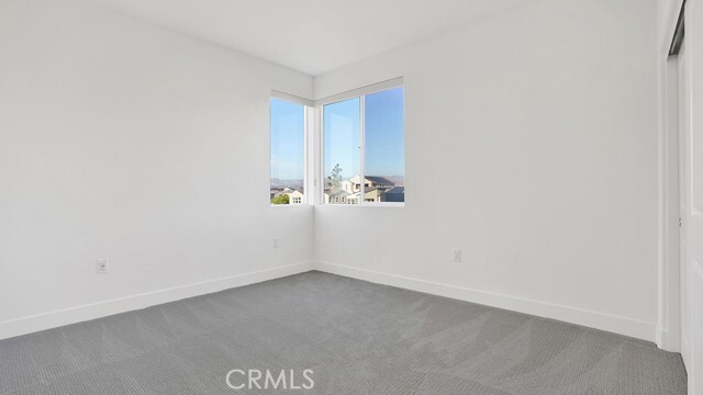 Building Photo - 401 Junco