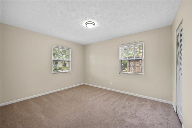 Building Photo - 3/2 with 1/1 In Law Suite in  Heritage Farms Orange Park South
