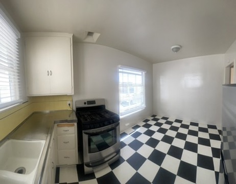 Huge Eat-in Kitchen - 7920 Norton Ave