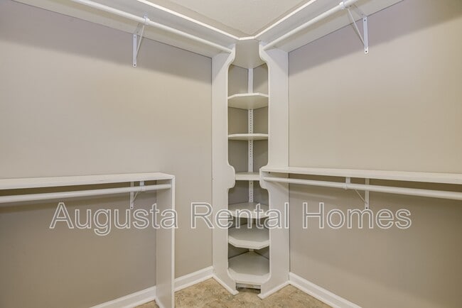 Building Photo - 4912 Cavan Pl
