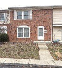 Building Photo - Newly Renovated! - 2 Bedroom, 1.5 Bathroom Condo In Van Buren Twp, Mi