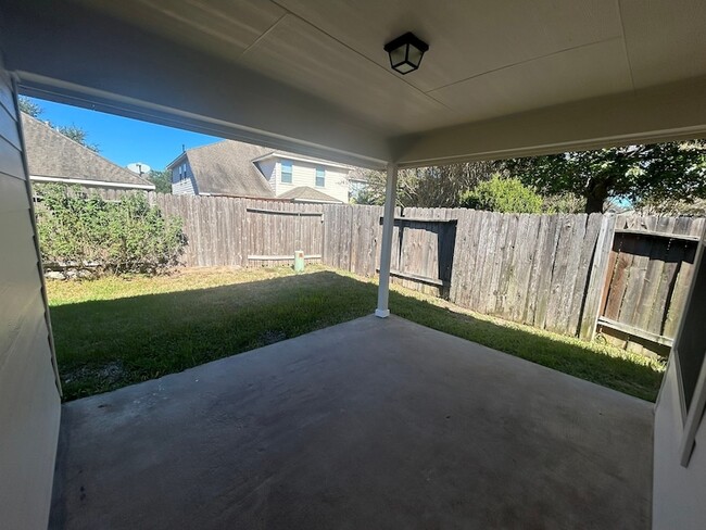 Building Photo - 20922 Barbons Heath Ct